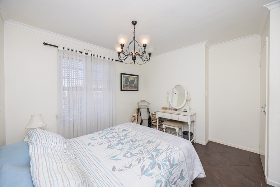 To Let 2 Bedroom Property for Rent in Sunningdale Western Cape